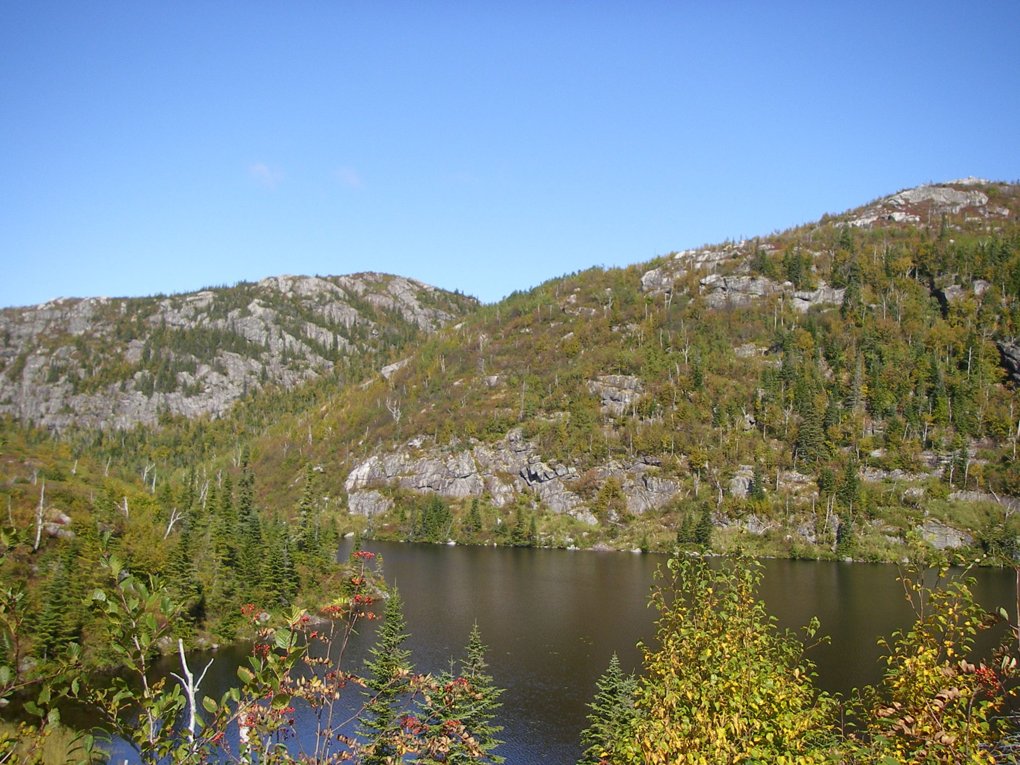 3 QUEBEC Mont du Lac des Cygnes Les Balades de JY 3 QUEBEC Mont du Lac des Cygnes Les Balades de JY